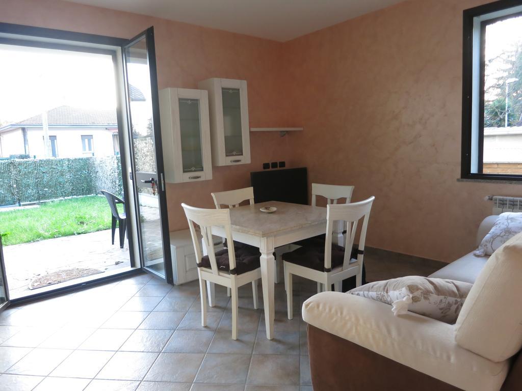 Appartamento Malpensa Rho Samarate Habitación foto
